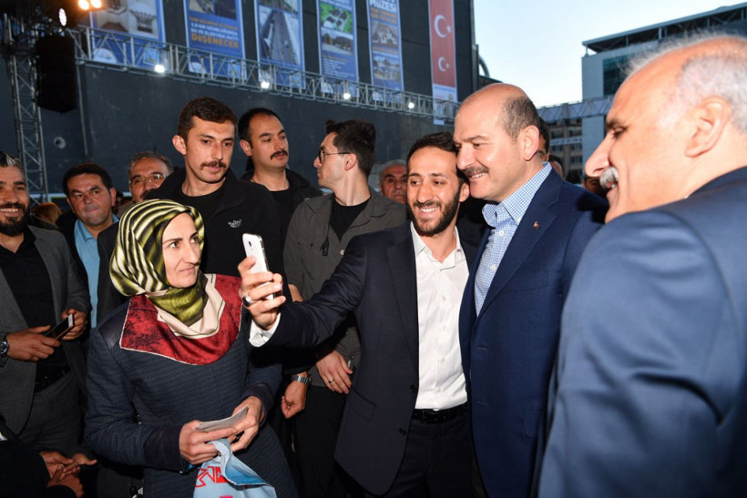 Bakan Soylu ilk iftar için Van'a gitti - Resim: 4