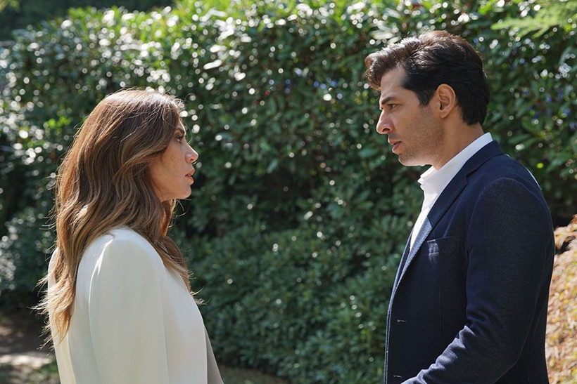 Aslıhan Gürbüz: Erkekler tokat yemiştir, acıttıysak affola! - Resim: 3