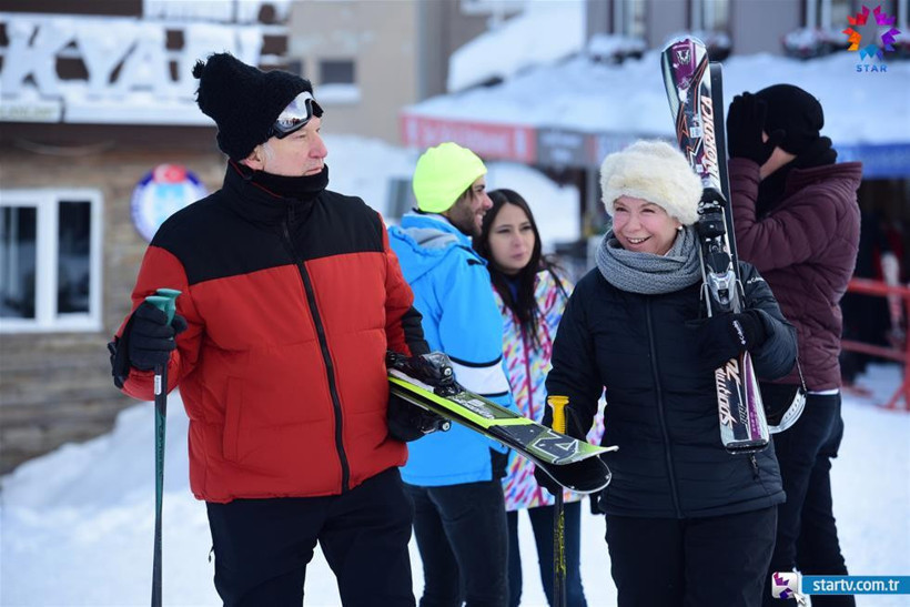 İstanbullu Gelin'de beyin yakan sahne izleyicinin aklını fena ti'ye aldılar - Resim: 3