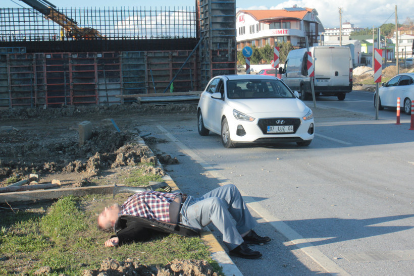 Ne yaptılarsa olmadı! Arabanın içini gören isyan etti - Resim: 2