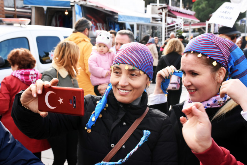 4. Bodrum Hamsi Festivali'nde 3 ton hamsi tüketildi - Resim: 4