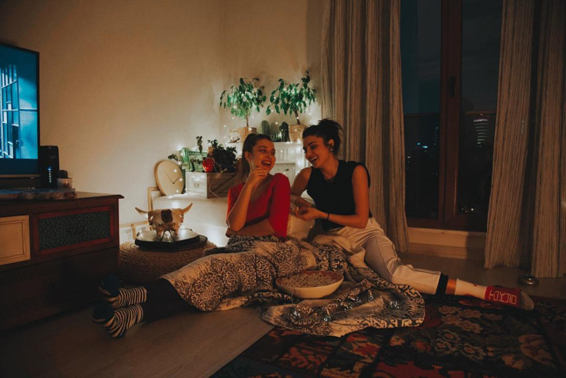 Hande Erçel’in annesinin durumu ağırlaştı - Resim: 1