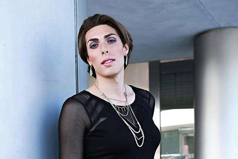 Kadın olmayı pahalı buldu eski cinsiyeti olan erkekliğe dönüyor - Resim: 2