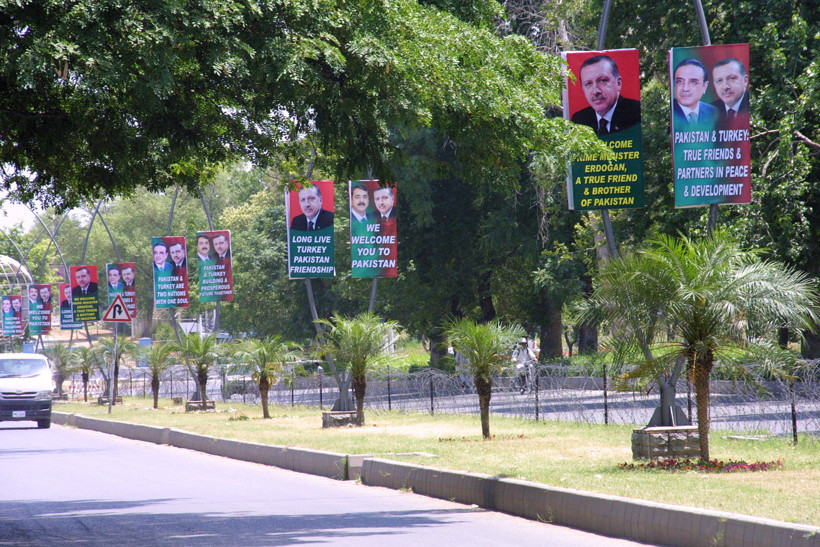 Pakistan caddelerini Erdoğan süsledi - Resim: 1
