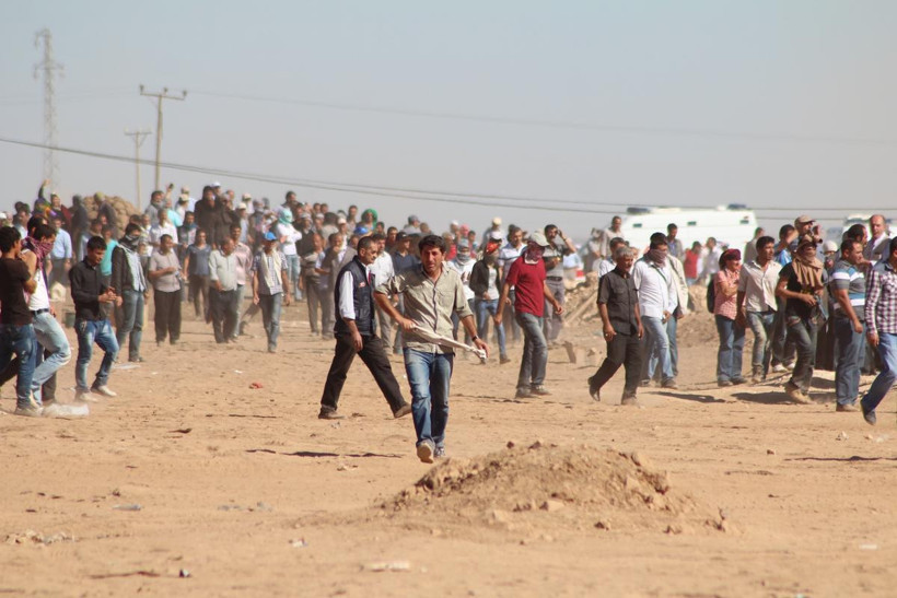 Türkiye'ye sığınan Suriyeliler  - Resim: 3