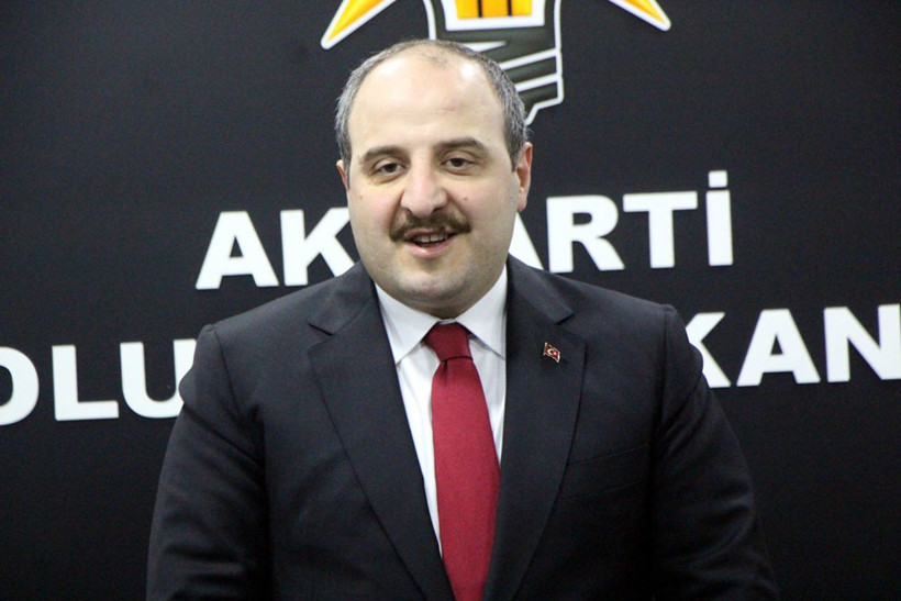 Bakan Varank: Antarktika'da bayrağımızı dalgalandırmak gurur verici - Resim: 1