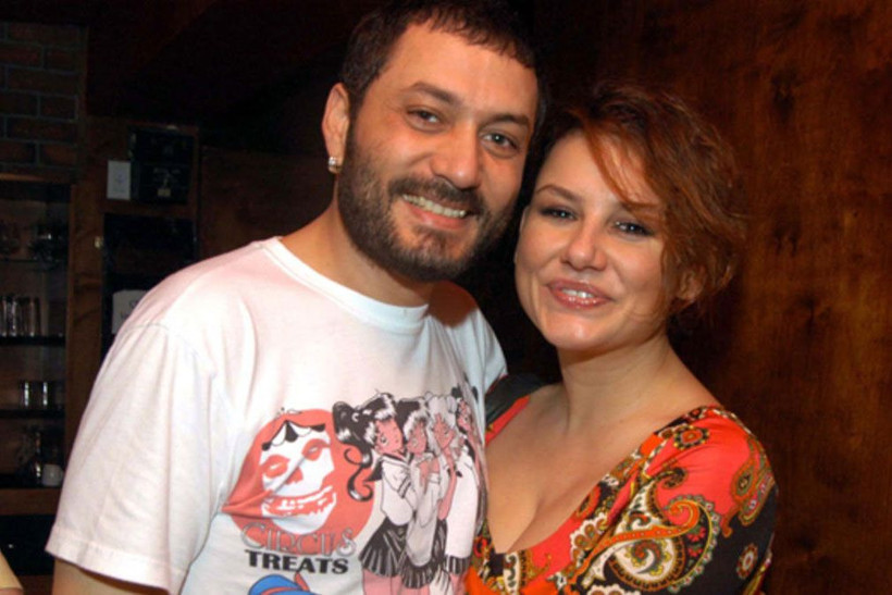 Deniz Seki yasak aşkı Hüsnü Şenlendirici ile tekrar mı birlikte? Sosyal medyadan açıkladı - Resim: 1