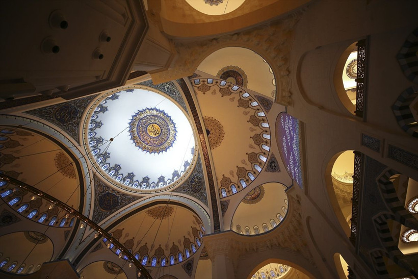 Regaib Kandili'nde Çamlıca Camisi'ne yoğun ilgi - Resim: 3