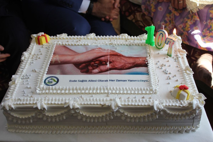 107 yaşında doğum günü kutlanan Feriye nine uzun yaşamın sırrını söyledi - Resim: 2