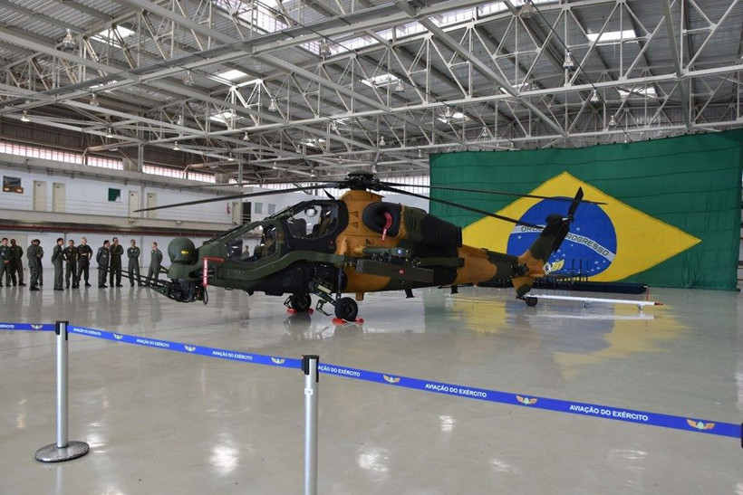 T129 Atak helikopteriden Brezilya'da gövde gösterisi - Resim: 1