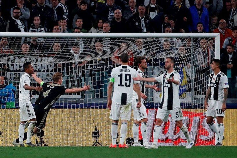 Ajax Juventus'u devirdi Şampiyonlar Ligi'nde tarih yazdı - Resim: 1