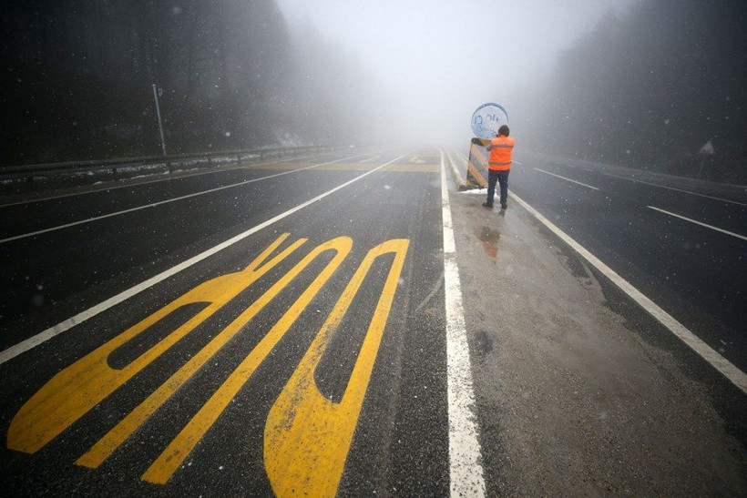Nisan ayında Bolu Dağı'nda kar sürprizi - Resim: 3