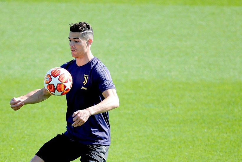 Ronaldo dünyanın en pahalı otomobilini aldı - Resim: 1