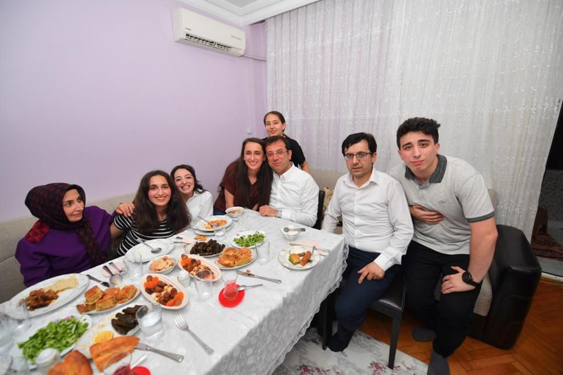 Ekrem İmamoğlu, Tayyip Erdoğan’dan oy istedi - Resim: 4