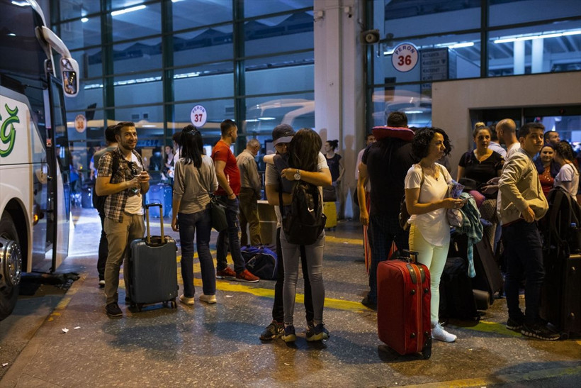 AŞTİ'de Ramazan Bayramı yoğunluğu Ek seferler başlattılar - Resim: 4
