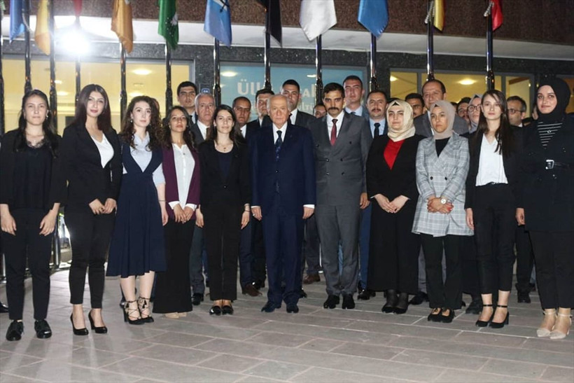 MHP Genel Başkanı Devlet Bahçeli Ülkü Ocaklarının iftarına katıldı - Resim: 4