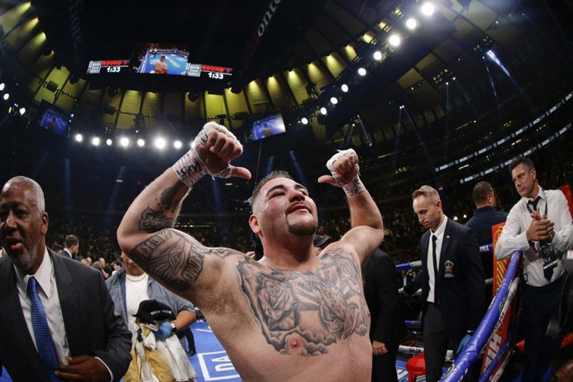 Şişman çocuk Andy Ruiz Anthony Joshua'yı nakavt etti - Resim: 1