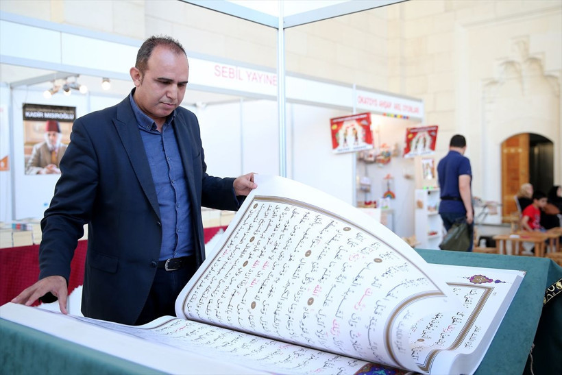 Büyük Çamlıca Camisi'nde sergileniyor dikkat çeken Kur'an-ı Kerim - Resim: 3