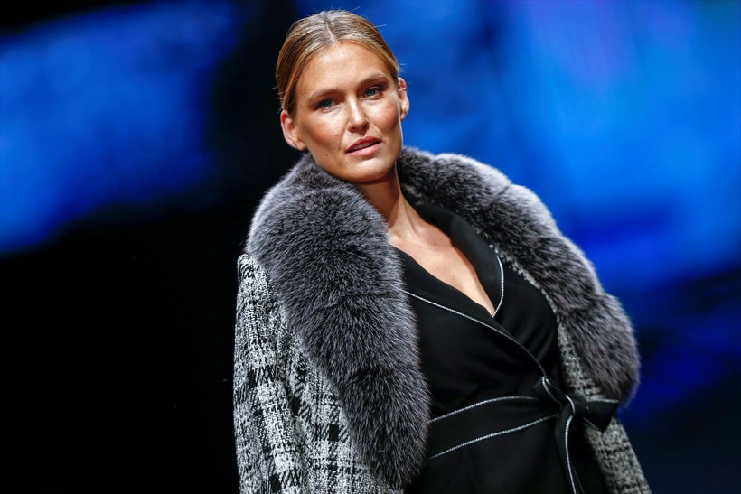 Bar Refaeli, Dosso Dossi Antalya'da podyumunda - Resim: 2