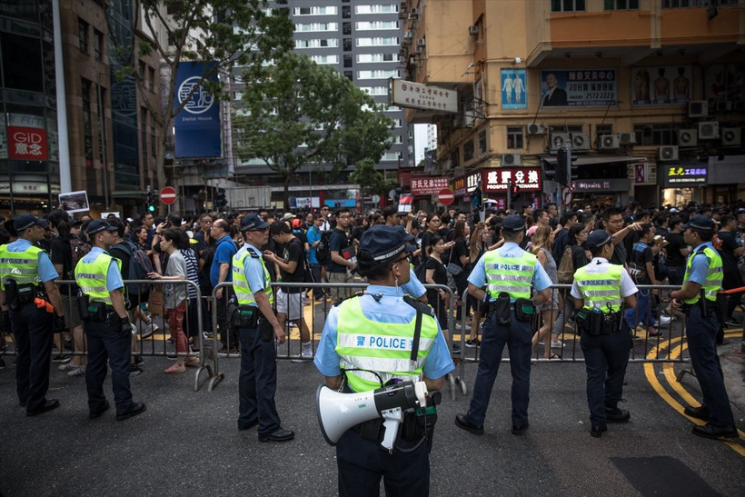 Hong Kong yönetiminden yasal düzenleme özrü - Resim: 4