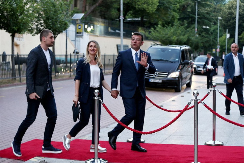 Dilek İmamoğlu Ekrem İmamoğlu'nu kıskanıyor mu çok özel açıklamalar - Resim: 4