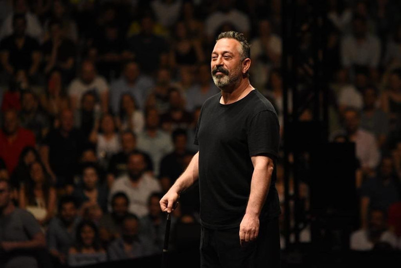 Tesettürlüleri otele aldırmadığı iddia edilen Cem Yılmaz'dan flaş hamle - Resim: 2