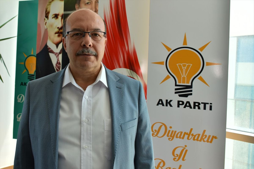 HDP'li belediye caddeye terör suçlusunun ismini veriyor - Resim: 2