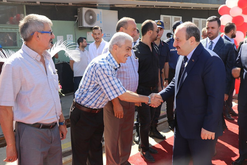 "Ocean Choise International" firması için inşa edilen "Calvert" isimli yüzen fabrika denize indi - Resim: 4