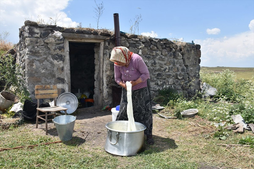 Çeçil peyniri nasıl yapılır Kars yaylalarındaki görüntülere bakın - Resim: 1