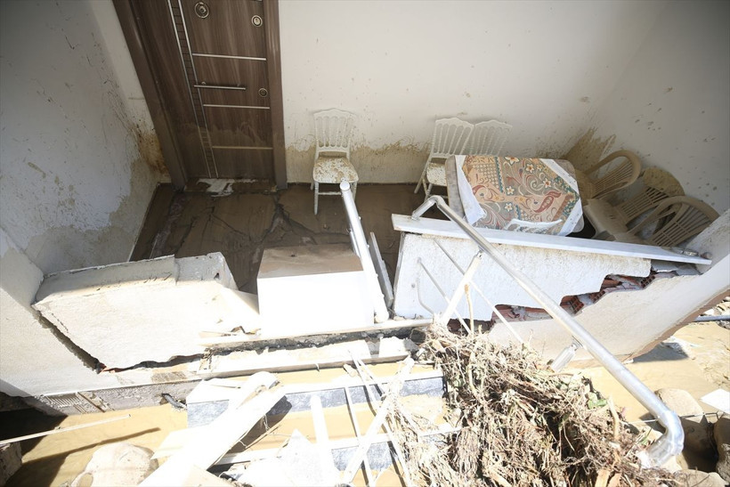 Düzce'de son durum son yılların en büyük sel felaketinden dehşet görüntüler - Resim: 3