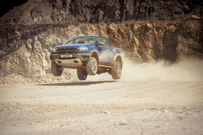 Ford Ranger ve Raptor'dan yenilenen motoruyla yüksek performans sergiliyor - Resim: 3