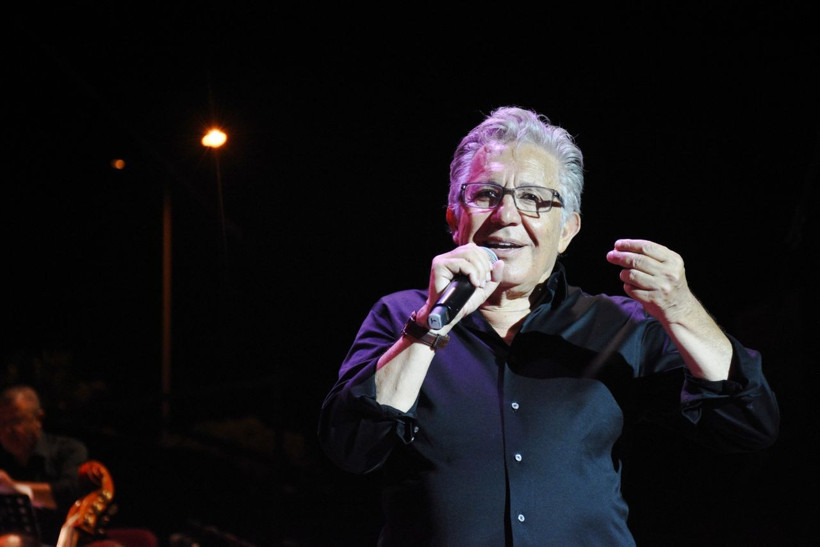 Zülfü Livaneli konserine ünlü akını! İBB başkanı Ekrem İmamoğlu da oradaydı - Resim: 2