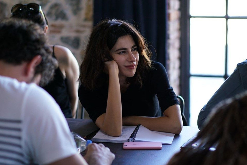 Yasak Elma'nın yıldızı Nesrin Cevadzade yeni projesiyle bomba gibi dönüyor - Resim: 1