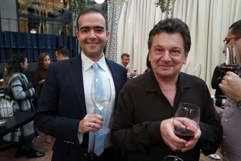 Ünlü Gastronomi uzmanı Vedat Milor'a saldırı! Denize atılacaktı - Resim: 3