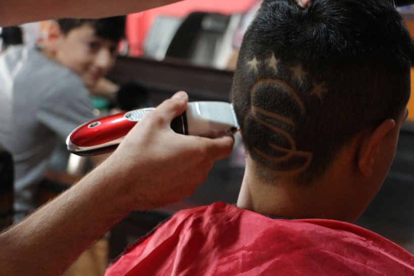 Berber kendini aştı öyle bir tıraş yaptı ki görenler hayrete düştü - Resim: 2