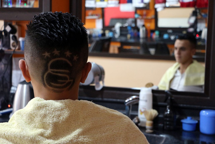 Berber kendini aştı öyle bir tıraş yaptı ki görenler hayrete düştü - Resim: 4