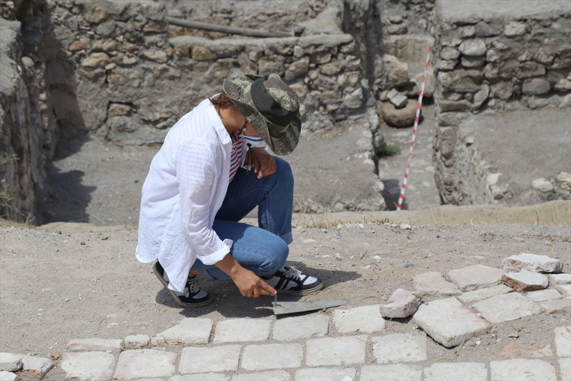Kemah'ta Evliya Çelebi'nin bahsettiği yapı bulundu tarihi eserler şaşırttı - Resim: 4
