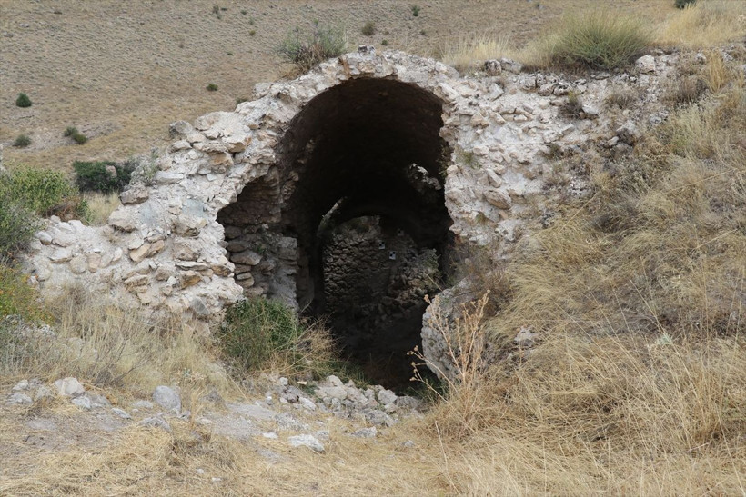 Kemah'ta Evliya Çelebi'nin bahsettiği yapı bulundu tarihi eserler şaşırttı - Resim: 3