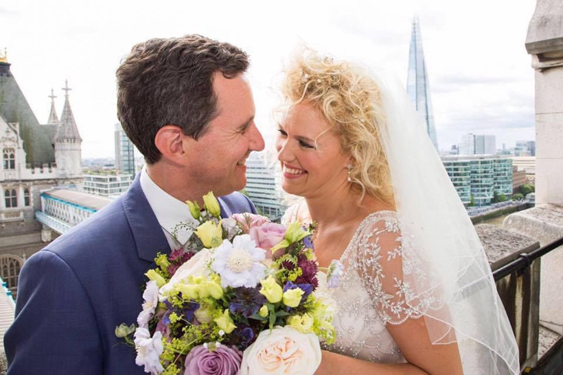 Ödüllü müzisyen çifttin uçağı düştü! Bebekleri ile birlikte öldüler - Resim: 2