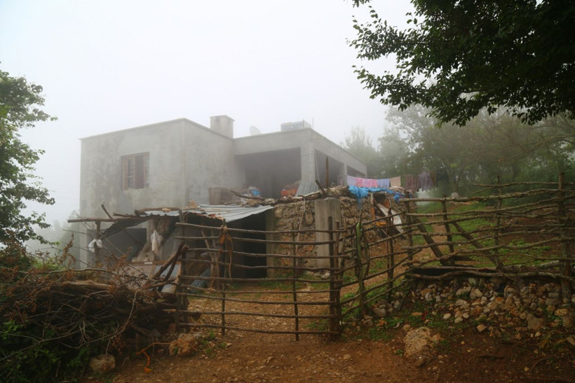 Hataylı Hanifi Kınalı at üstünde 60 yıldır elma sataraka geçiniyor - Resim: 4