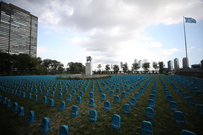 Okul çantaları 'mezar' oldu - Resim: 1