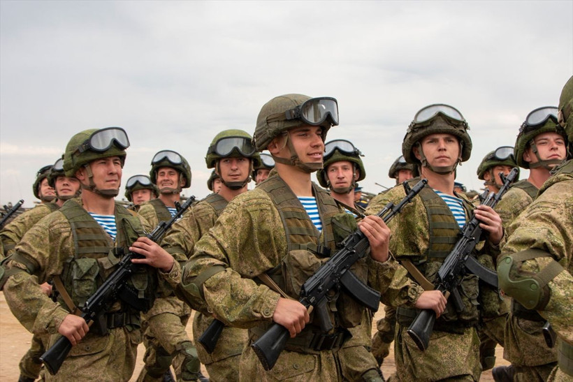 Rusya'nın güneyinde Merkez-2019 askeri tatbikatına başlandı - Resim: 1