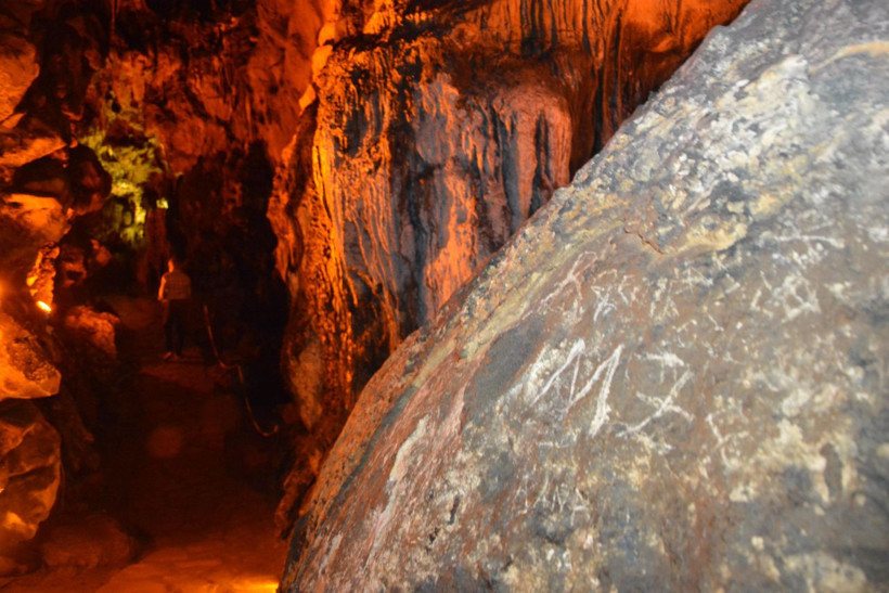Türkiye'nin en büyüklerinden ama mağaranın içine girenler pişman oluyor - Resim: 1