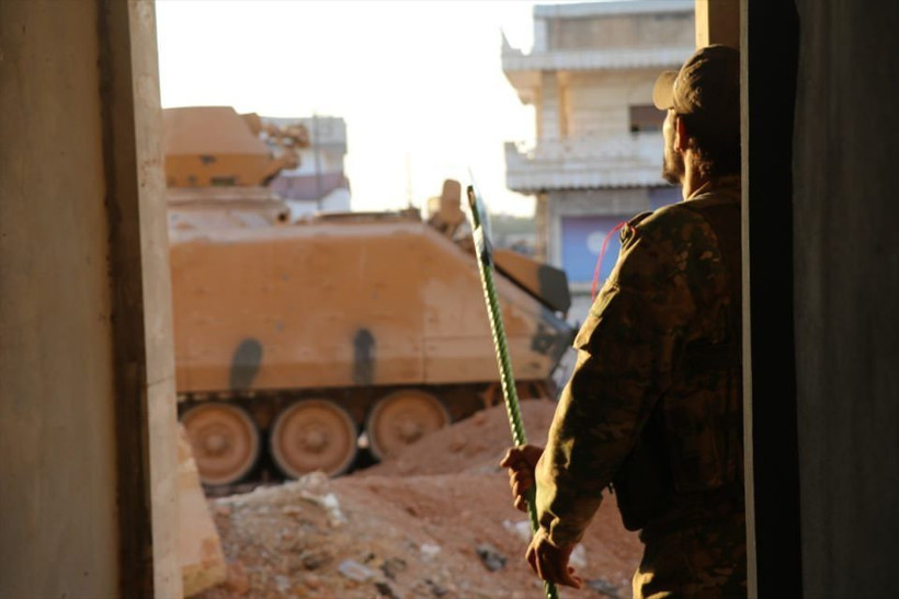 Barış Pınarı Harekatı 8. gününde! Bölge ateş çemberi çarpıcı fotoğraflar geliyor - Resim: 1