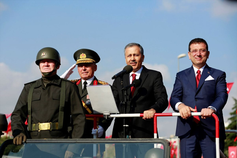 İstanbul'daki Cumhuriyet Bayramı'ndan renkli görüntüler! İmamoğlu'ndan açıklama - Resim: 2