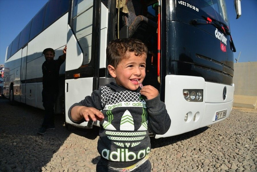 70 aile Tel Abyad bölgesine geri dönmek için yola çıktı - Resim: 3