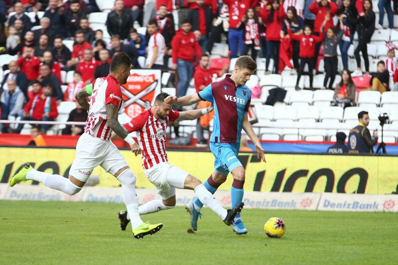 Antalyaspor Trabzonspor maçı golleri ve geniş özeti - Resim: 2