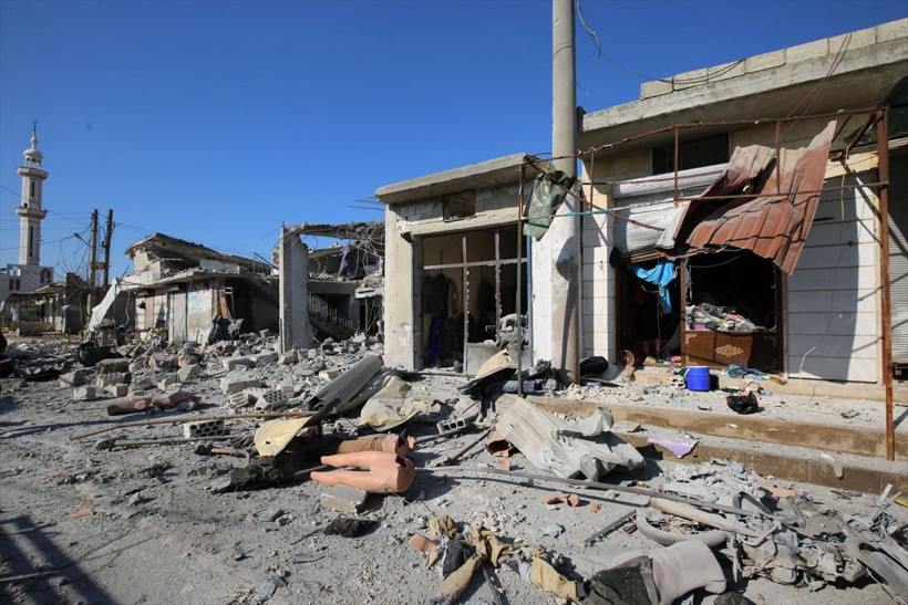 Esed rejiminden İdlib'e hava ve kara saldırıları: Çok sayıda ölü var! - Resim: 4