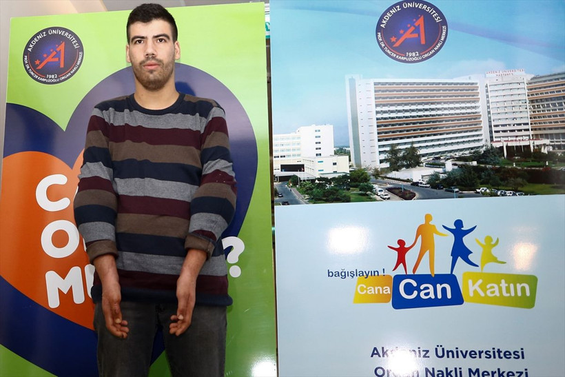 Çift kol nakli yapılan Yusuf Oğuz Şimşek ilk kez kameralar karşısında - Resim: 2