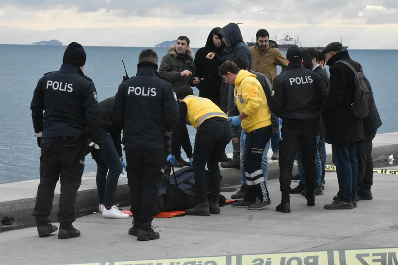 İstanbul Fatih'te aranan genç kızın cesedi Samatya sahilinde bulundu - Resim: 4